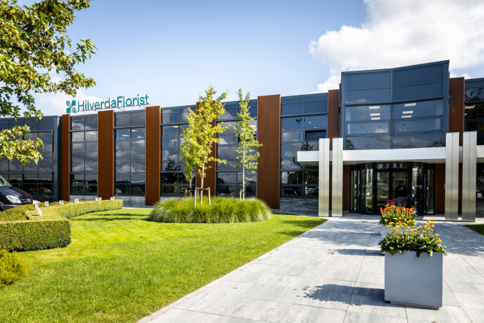 HilverdaFlorist headquarters in De Kwakel